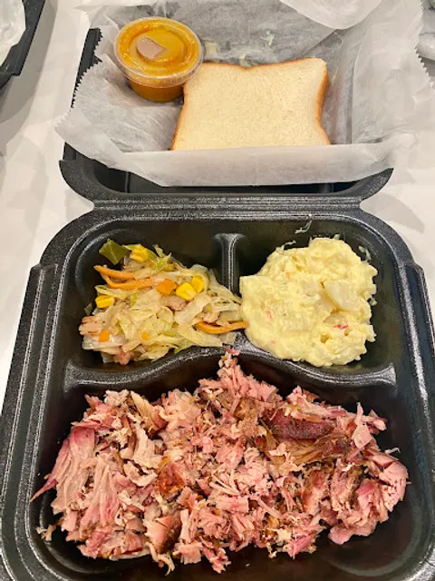 The Emeralds Touch BBQ