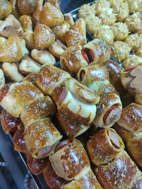 Panificadora e Confeitaria O Pão Dourado