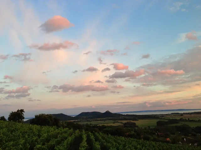 Apartmanház a Hazatérőhöz