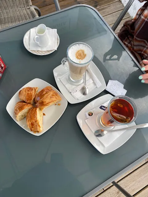 Confluência Lounge Bakery