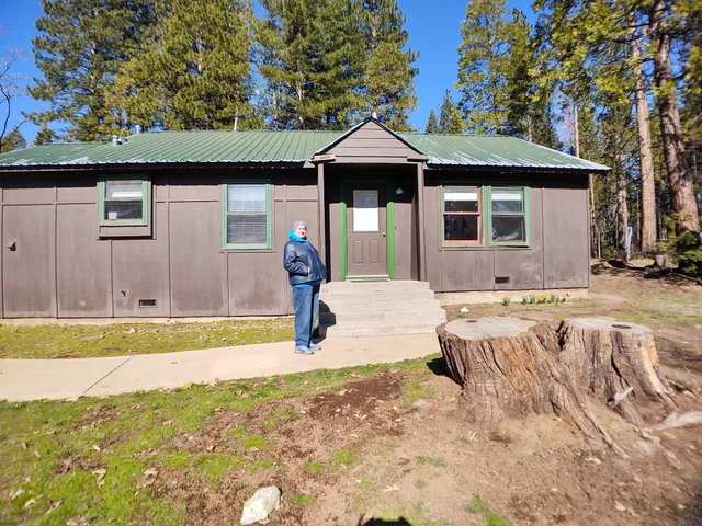 Residence Cabins | Big Trees State Park