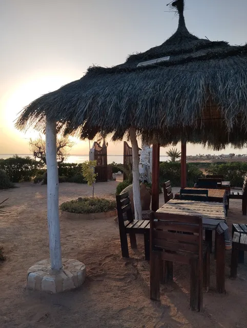 Café restaurant el ahlem guellala