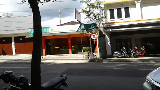 Donat Madu Cihanjuang Wonosobo