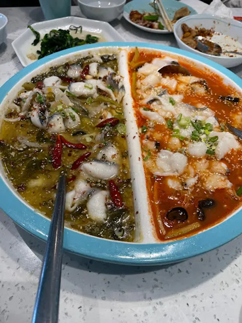 YAOYAO姚姚酸菜魚