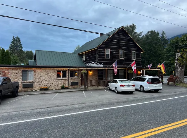 North Cascades Inn
