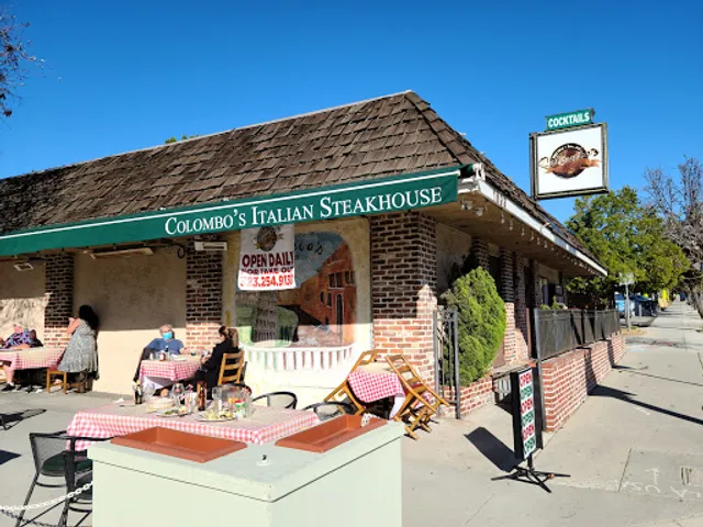 Colombo's Italian Steakhouse & Jazz Club