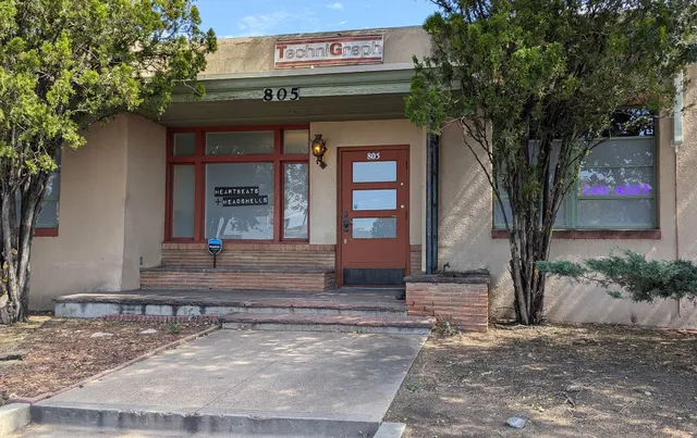 Heartbeats & Headshells HiFi