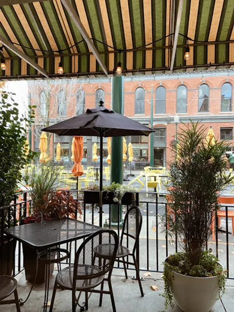 Sweet Basil Pizzeria