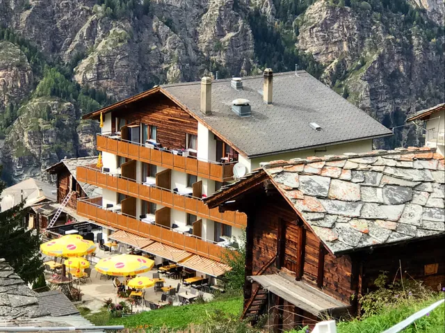 BNB Hotel Alpenrösli