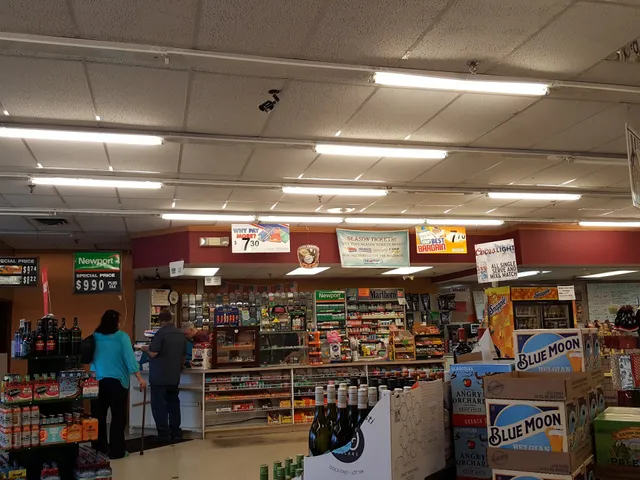 Crossroads Pizza & Marketplace