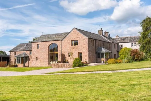 Red Barn Holiday Cottages