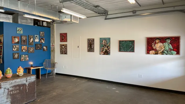 Yard Dog Art Gallery