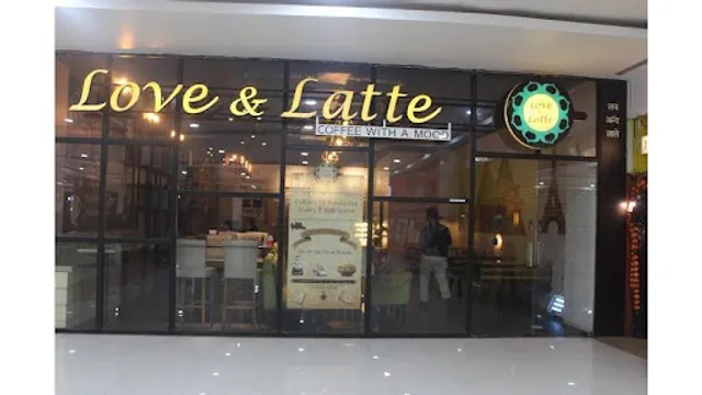 Love & Latte R-City