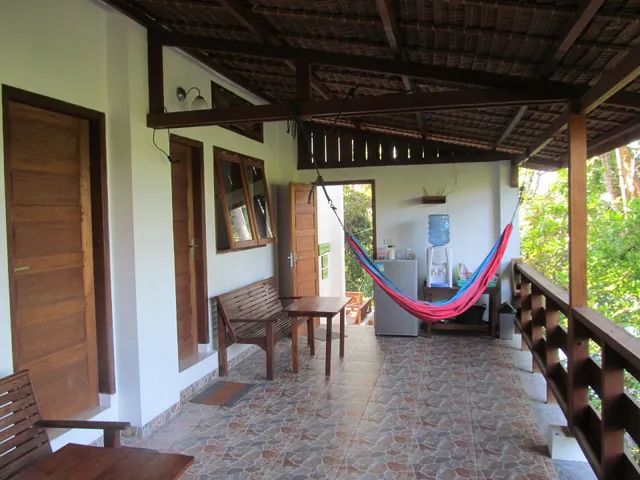 Treetop Guesthouse & Bungalows