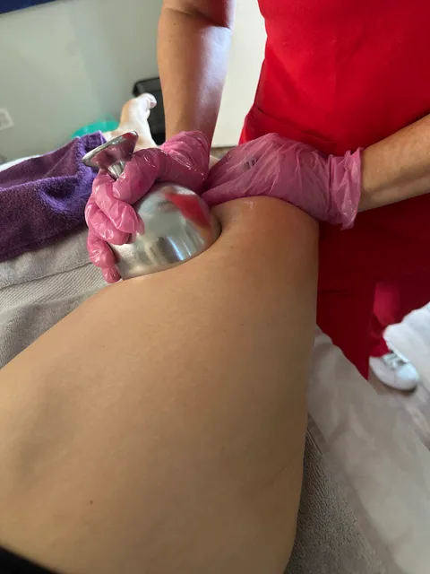 Elizabeth's LPG Endermo Center Spa