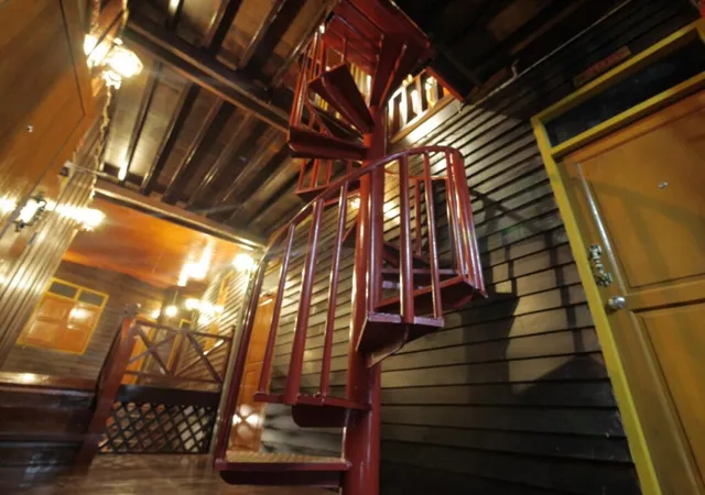 Bann Elephant Home - Hostel