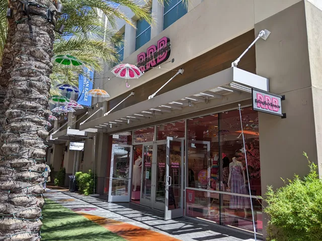 Rolling Rack Boutique