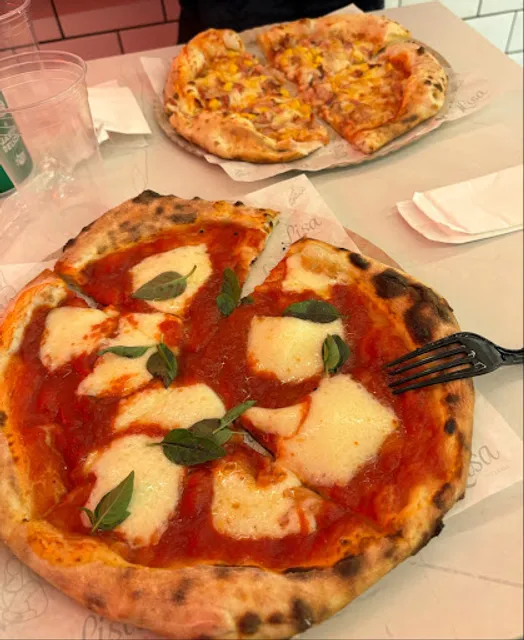 Lisa Pizzaria Napolitana