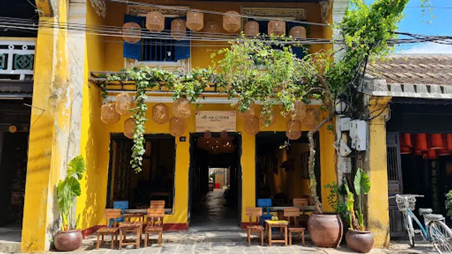 HOI AN CUISINE Restaurant - 73 Tran Phu