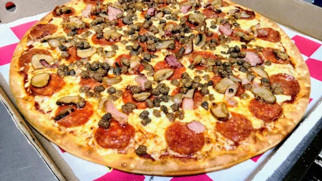 Mister Pizza Los Angeles