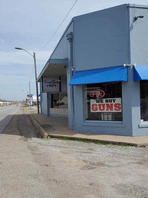 Hometown Pawn