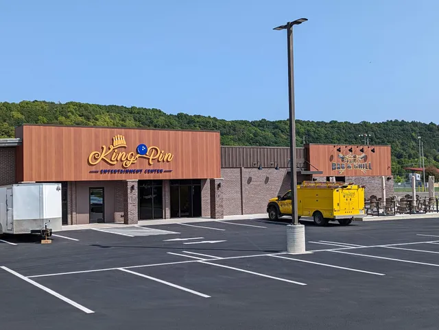 King Pin Sports Bar & Grill