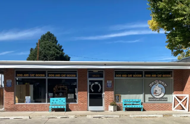 Zoey's Place - Natural Pet Market