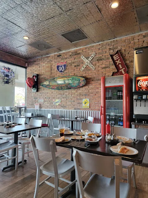 Manny's Pizzeria & Restaurant