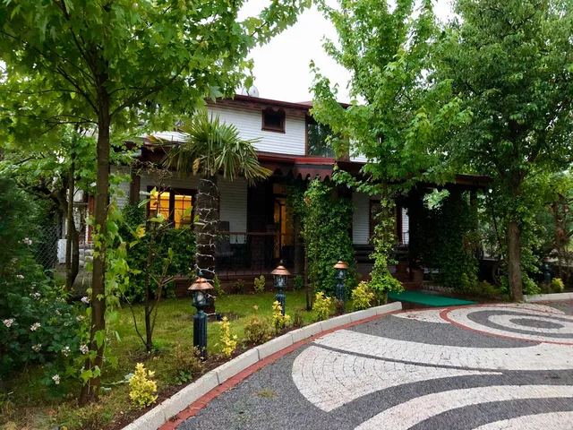 Ali’ssa Boutique Hotel