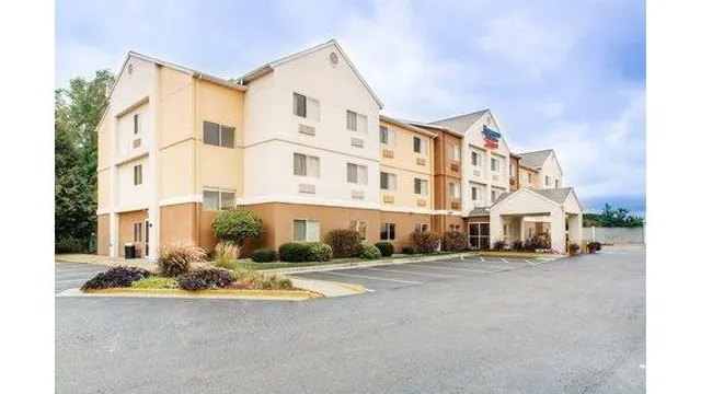 Fairfield by Marriott Inn & Suites Canton