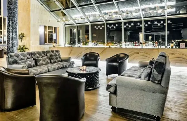 Panoramique Bar & Lounge