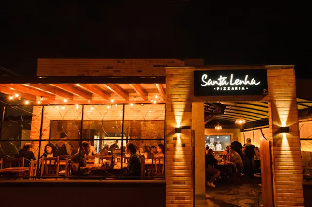 Pizzaria Santa Lenha