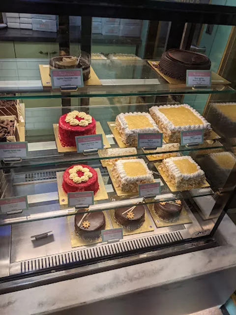 Theobroma Bakery and Cake Shop - Netaji Subhash Place, New Delhi