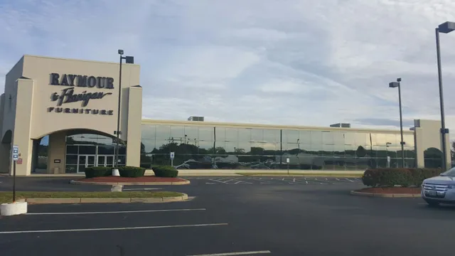 Raymour & Flanigan Furniture and Mattress Store