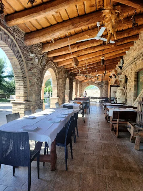 Country House 3 Quatrì