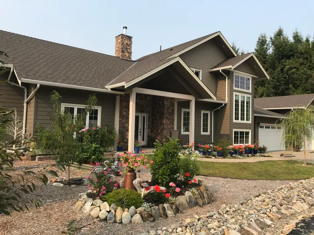 Shuswap Guest Suite in Blind Bay Vacation Rental