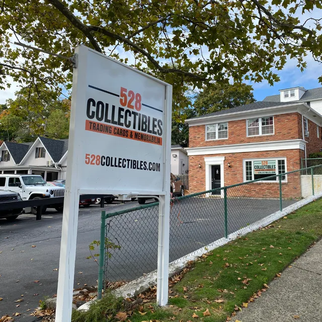 528 Collectibles