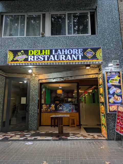DELHI LAHORE HALAL RESTAURANT