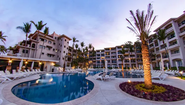 Pueblo Bonito Mazatlan Beach Resort