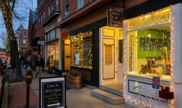 LOVE: Lebherz Oil & Vinegar Emporium Downtown Frederick