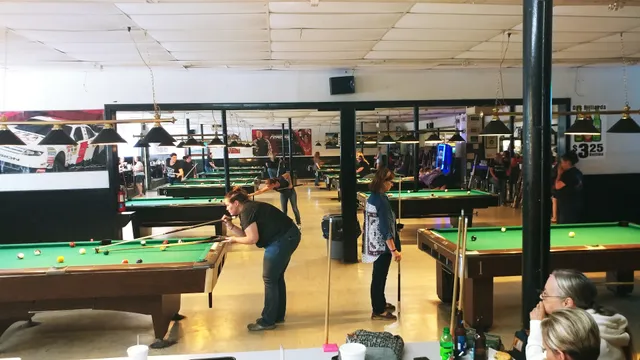Dj's Billiard Room