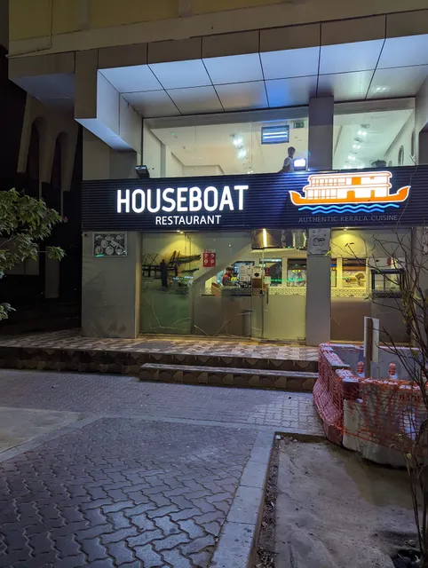 Houseboat restaurant