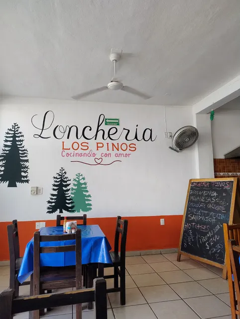 Lonchería Los pinos
