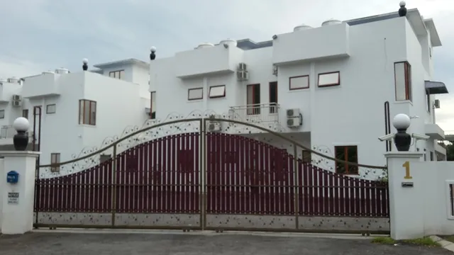 White House iHome Ipoh