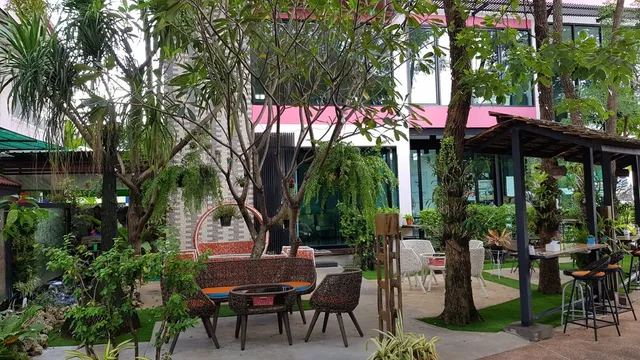 Coffee Station Hostel