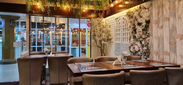 Dallas Cafe & Restaurant