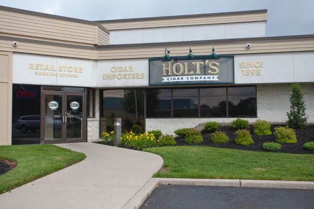 Holt's Cigar Company