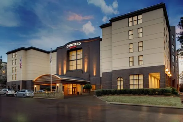 Courtyard by Marriott Atlanta Decatur Downtown/Emory