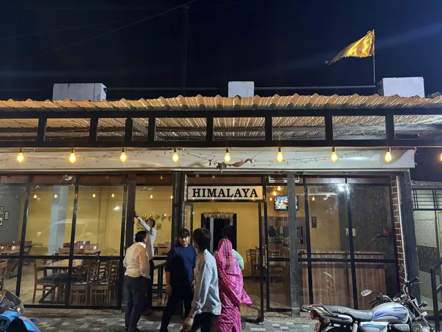 Himalaya cafe and Restaurant