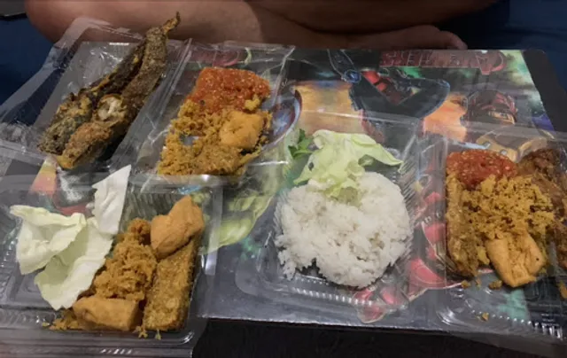 Ayam Kremes Panjer Cab. Gunung Agung